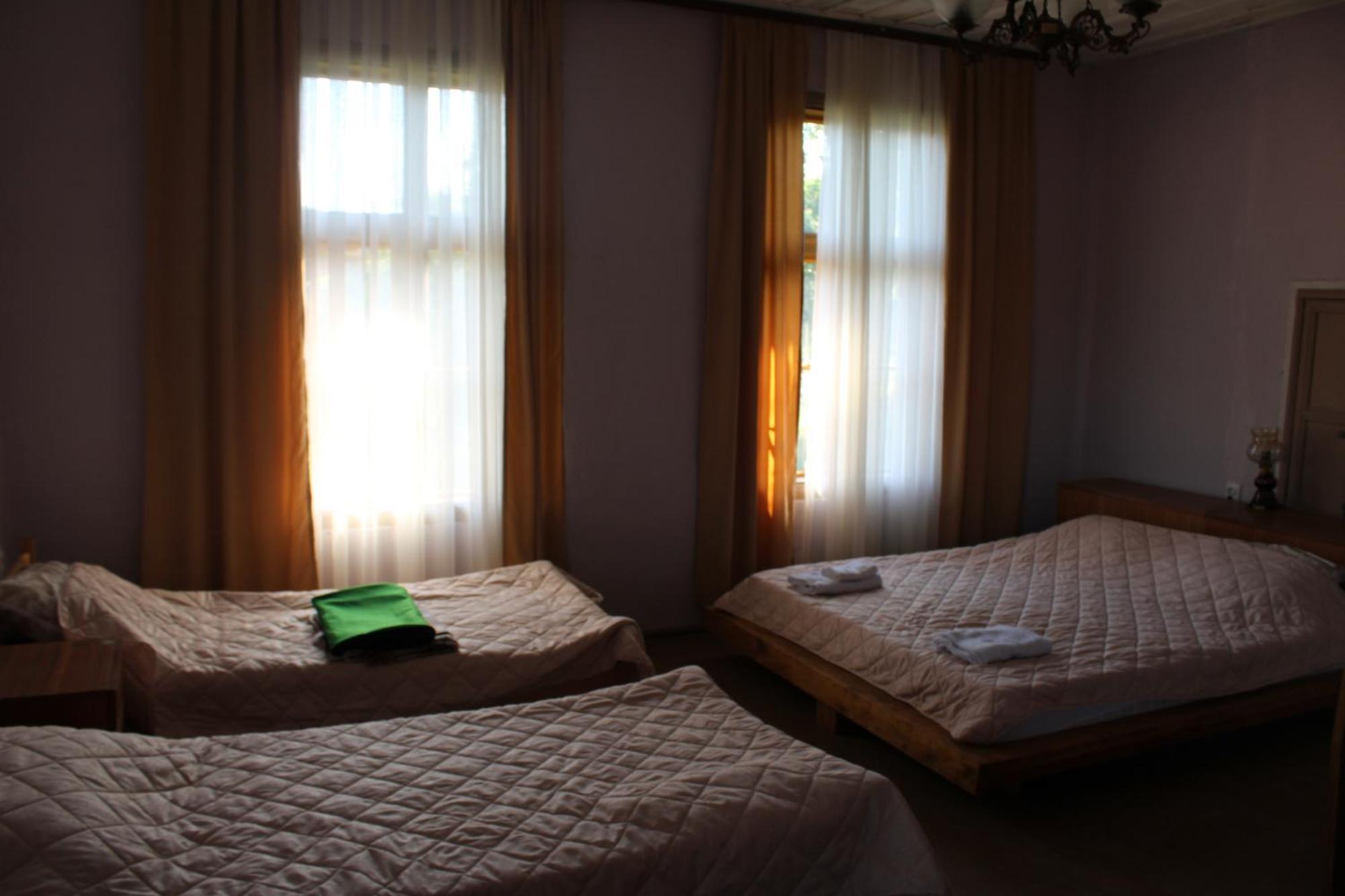 Corbadziski An Ethno House Bed & Breakfast Vratnica Luaran gambar